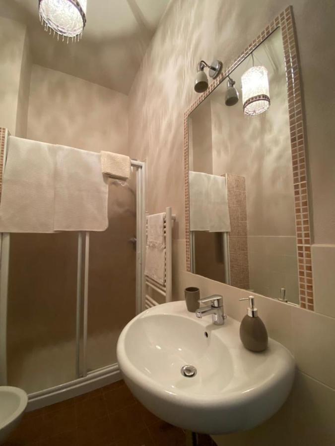 Bed & Breakfast Cascina Beatrice Rodello Exterior photo