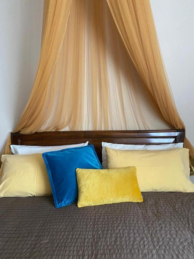 Bed & Breakfast Cascina Beatrice Rodello Exterior photo