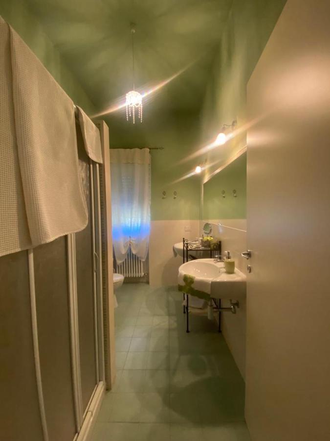 Bed & Breakfast Cascina Beatrice Rodello Exterior photo