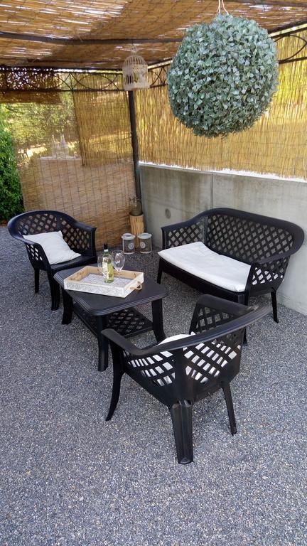 Bed & Breakfast Cascina Beatrice Rodello Exterior photo